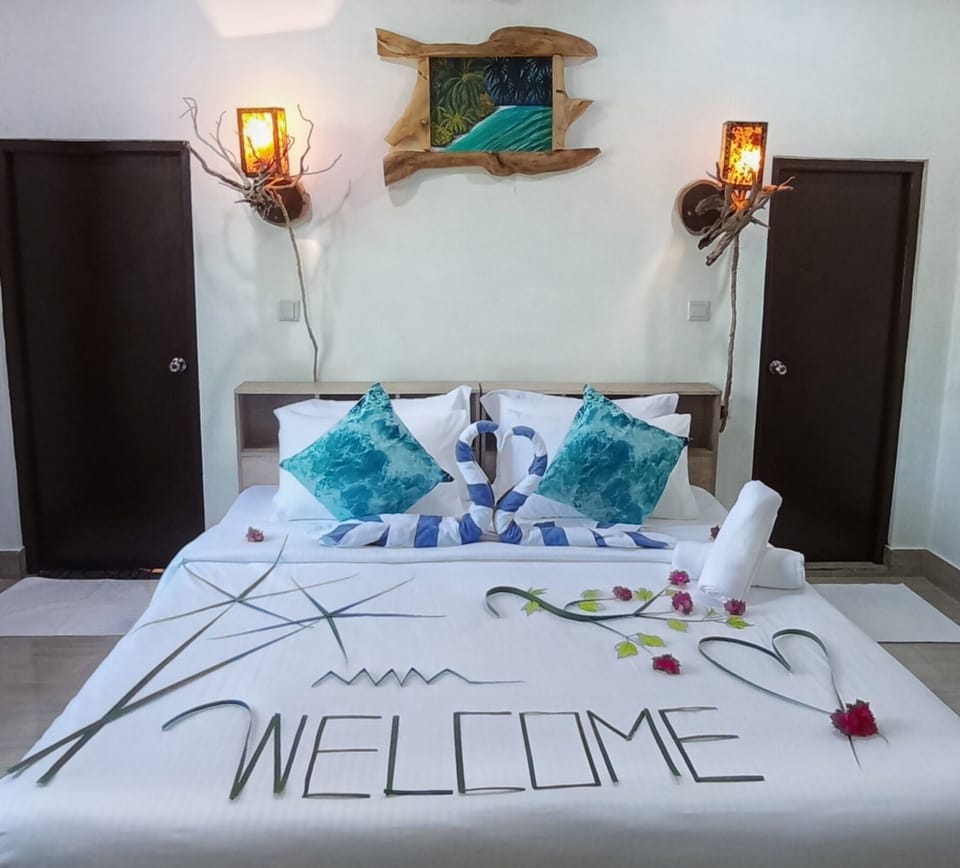 Classic Double or Twin Room | Iron/ironing board, free WiFi, bed sheets