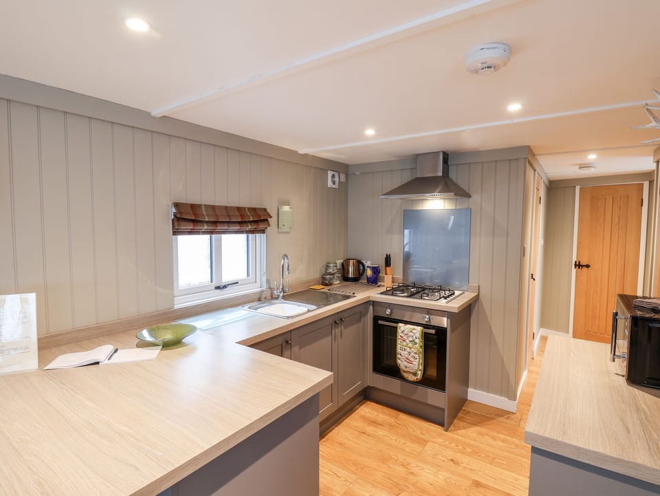 Fridge, dishwasher, electric kettle, toaster