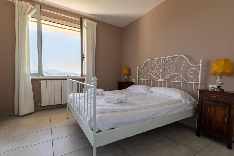 Panoramic Apartment | 2 bedrooms, free WiFi, bed sheets