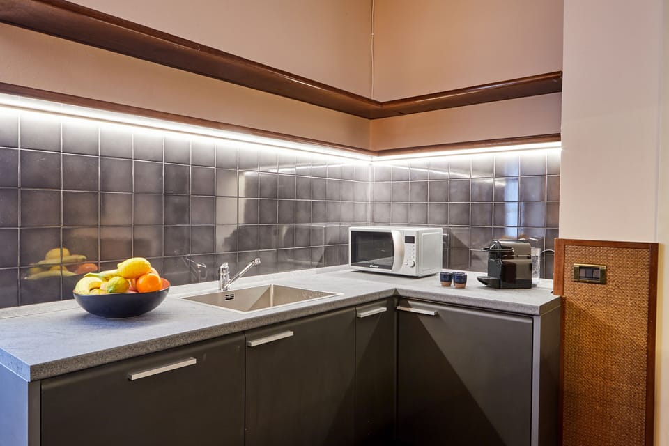 Private kitchenette