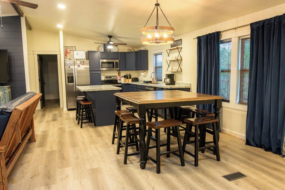 Charming Home, Lake View and Access - No Pets | Private kitchen | Coffee/tea maker