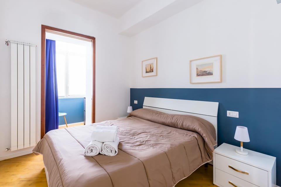 2 bedrooms