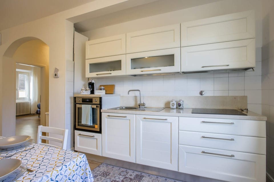 Basic Apartment, 1 Double Bed with Sofa bed | Private kitchen | Fridge, oven, stovetop, dishwasher