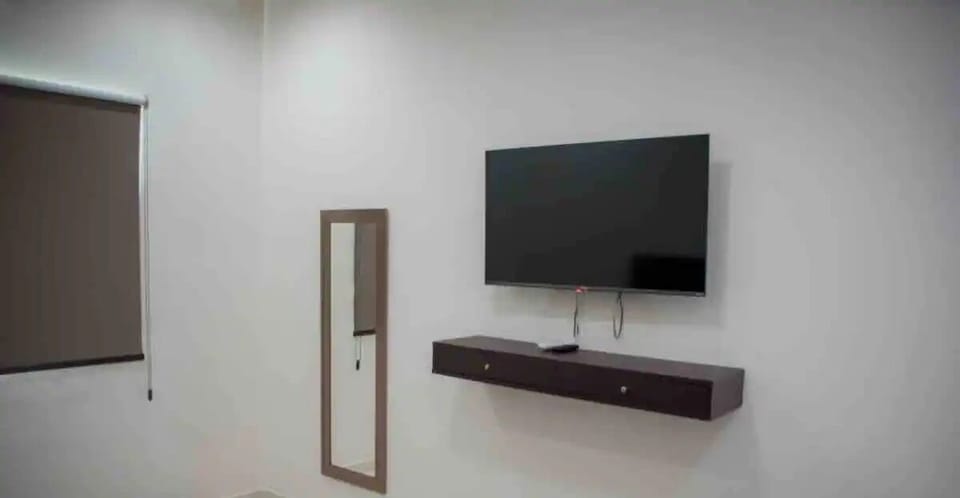 Economy Apartment, 2 Bedrooms, City View | 2 bedrooms, free WiFi, bed sheets