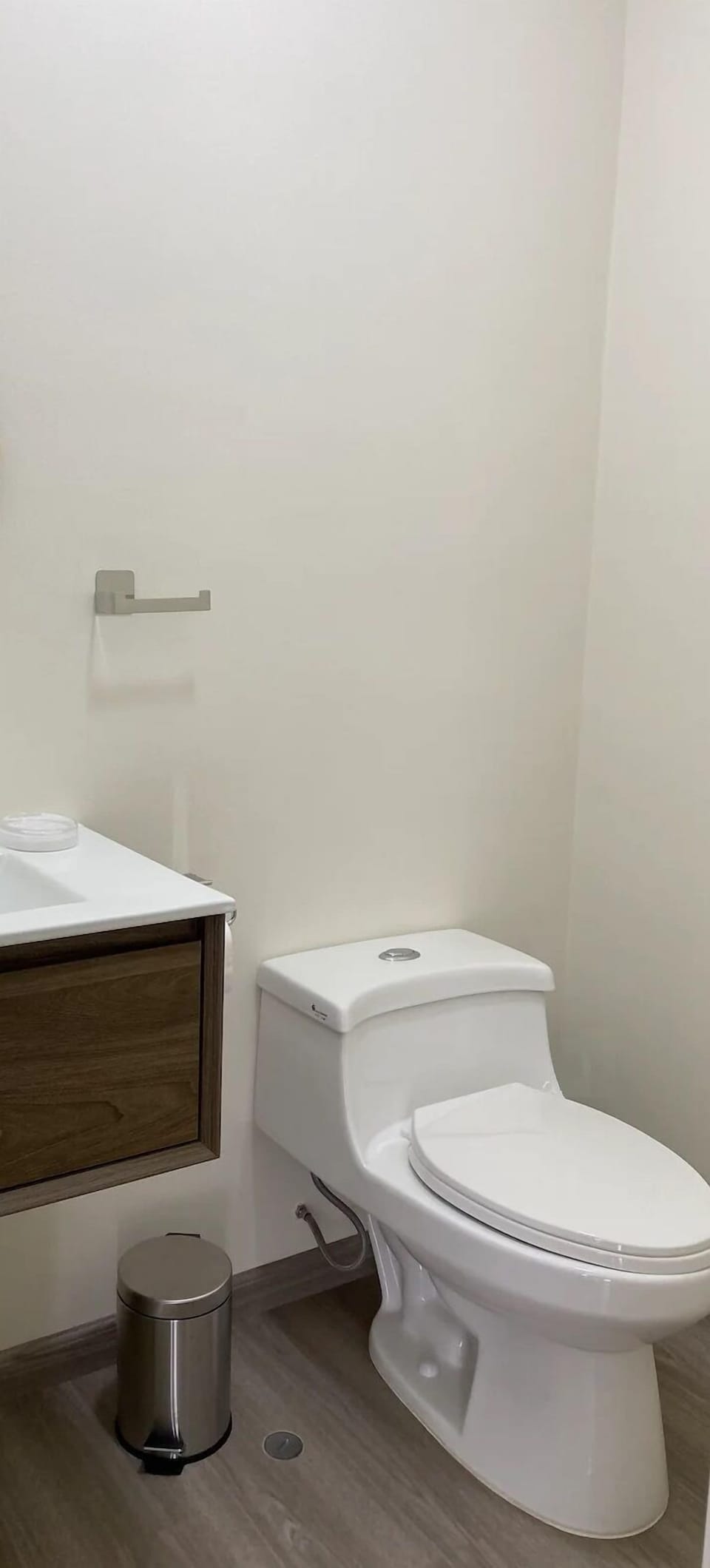 Classic Condo | Bathroom | Shower, towels