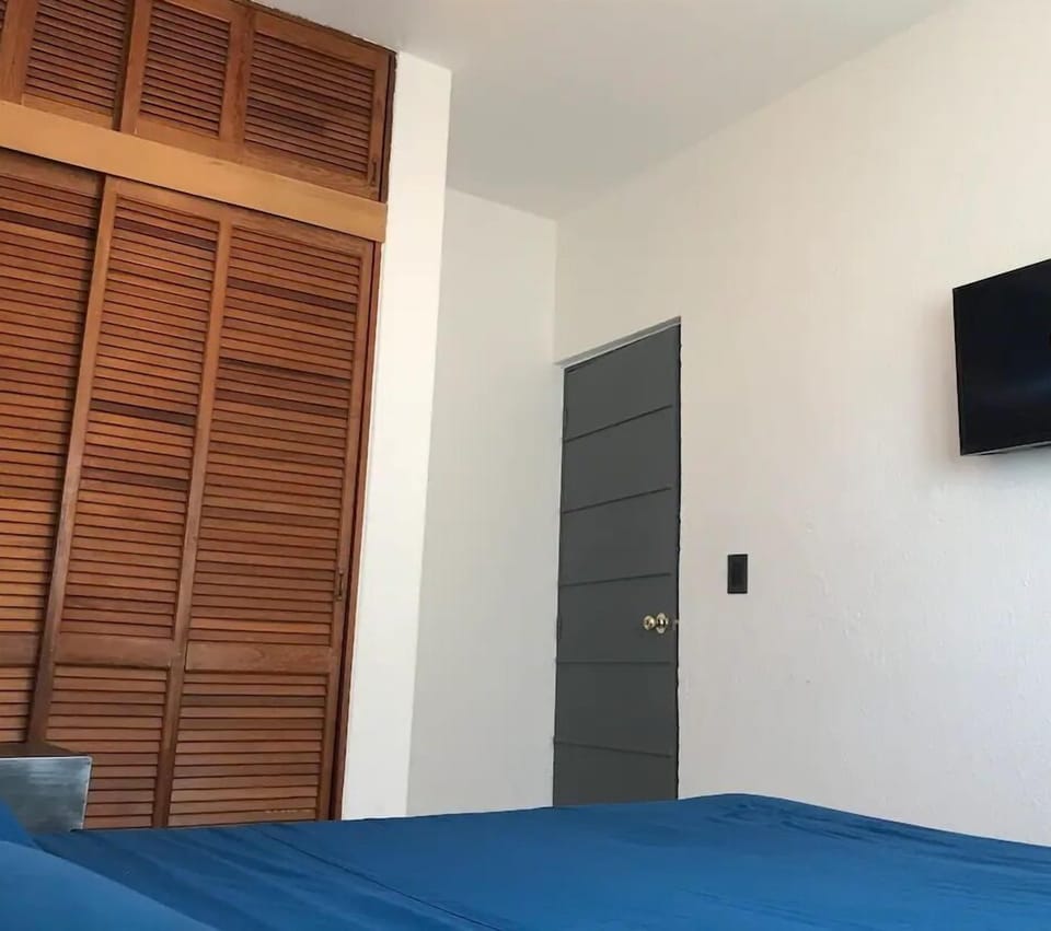 Classic Condo | 2 bedrooms, free WiFi, bed sheets