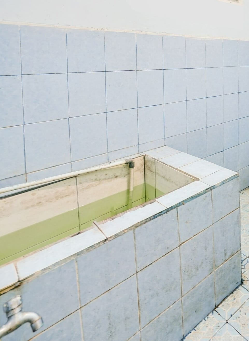 Double Room | Bathroom | Shower, towels, toilet paper