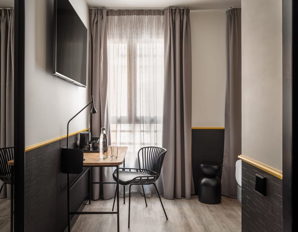 BYPILLOW Crosstown Hostel in Centro
