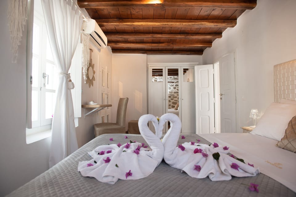 Seablue Town Maisonette House in Mykonos