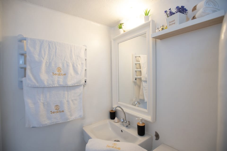 Seablue Town Maisonette House in Mykonos
