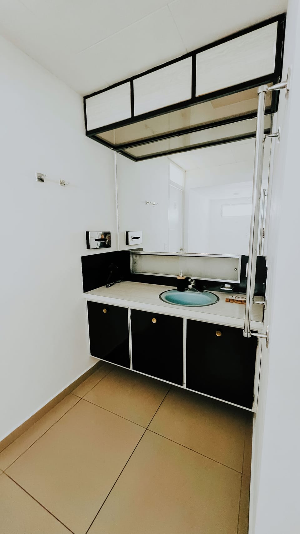 Family Quadruple Room, 1 Bedroom | Bathroom | Shower, hair dryer, towels, soap