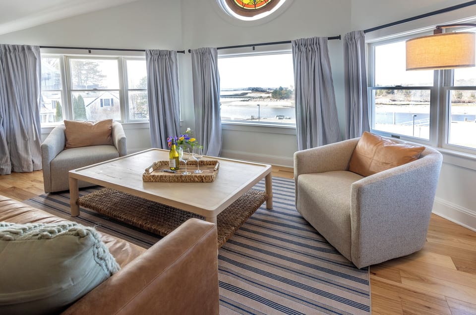 Harborview King Suite | Living area | 32-inch LED TV with cable channels