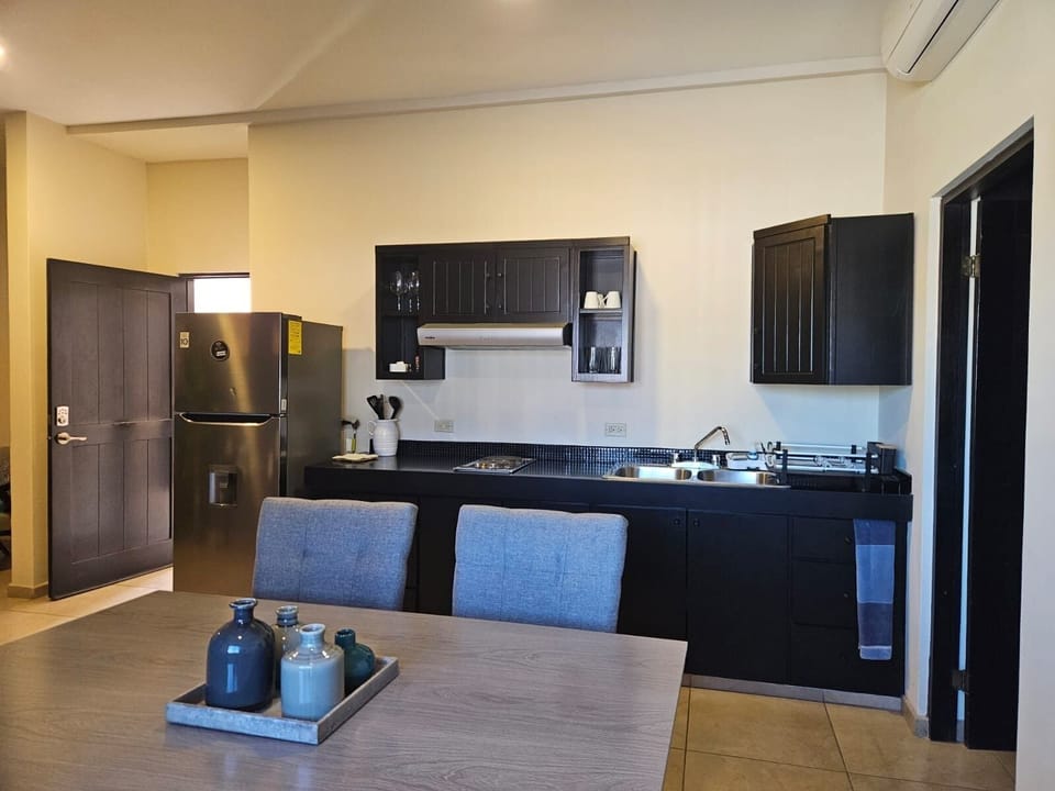 Apartment | Dining