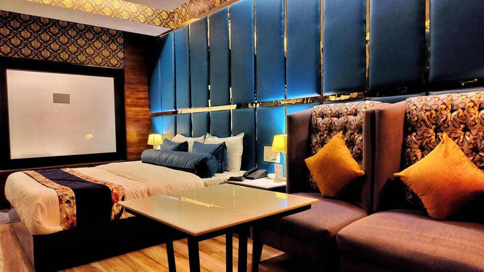 Luxury Room | Minibar, WiFi