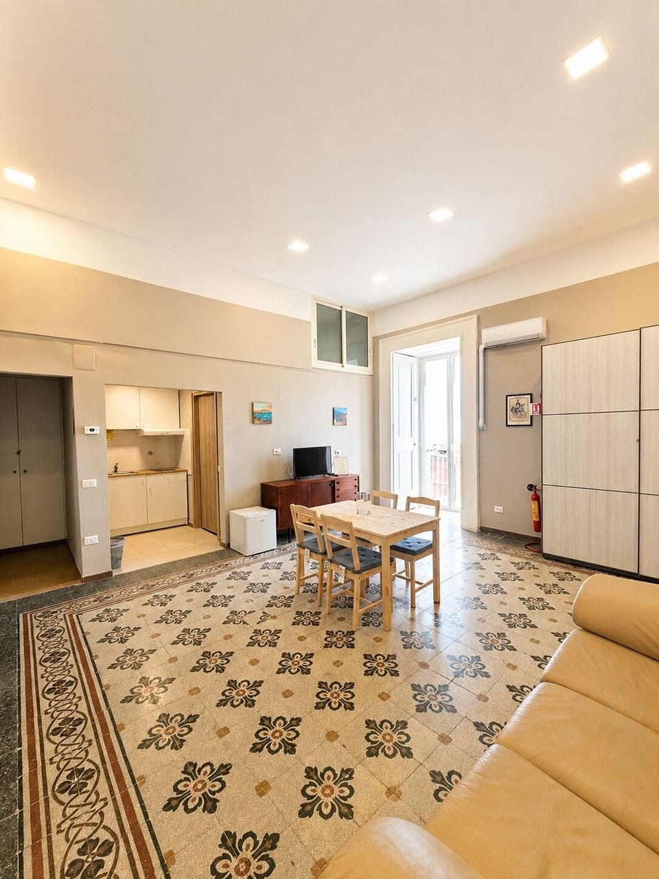 Deluxe Apartment | Living area