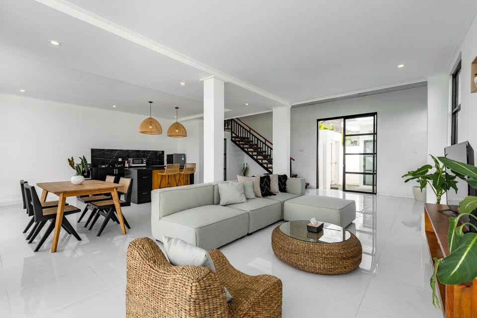 Deluxe Villa, 2 Bedrooms | Living room | 50-inch Smart TV with digital channels, TV