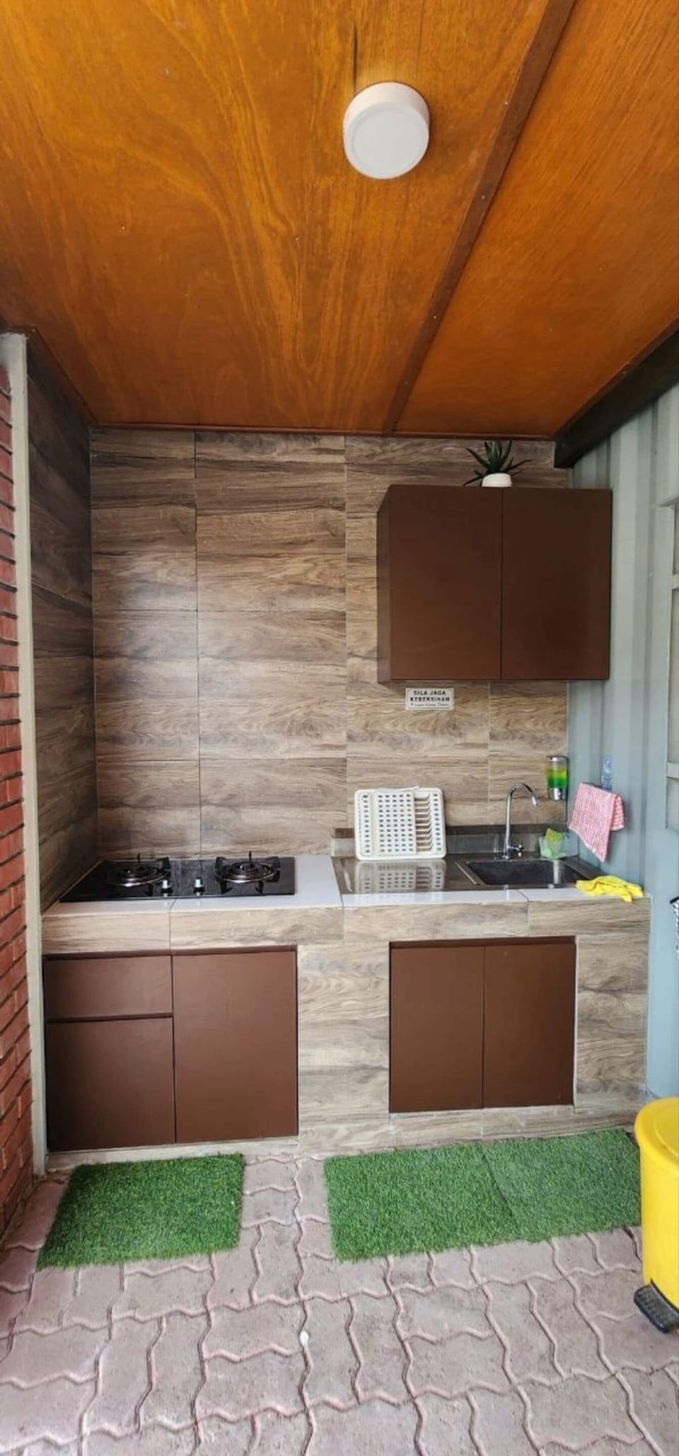 Shared kitchen facilities