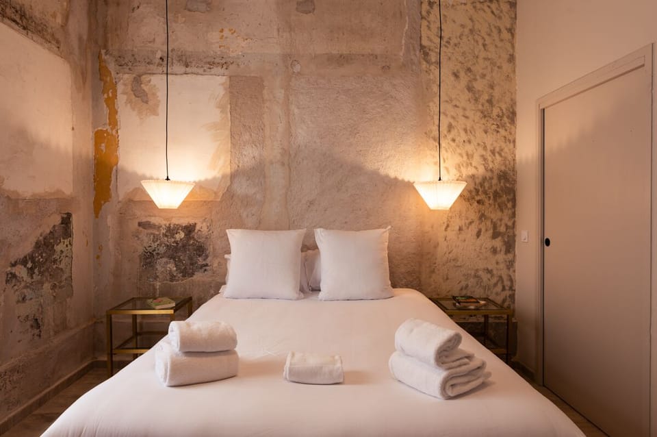 Triple | Premium bedding, pillowtop beds, in-room safe, desk