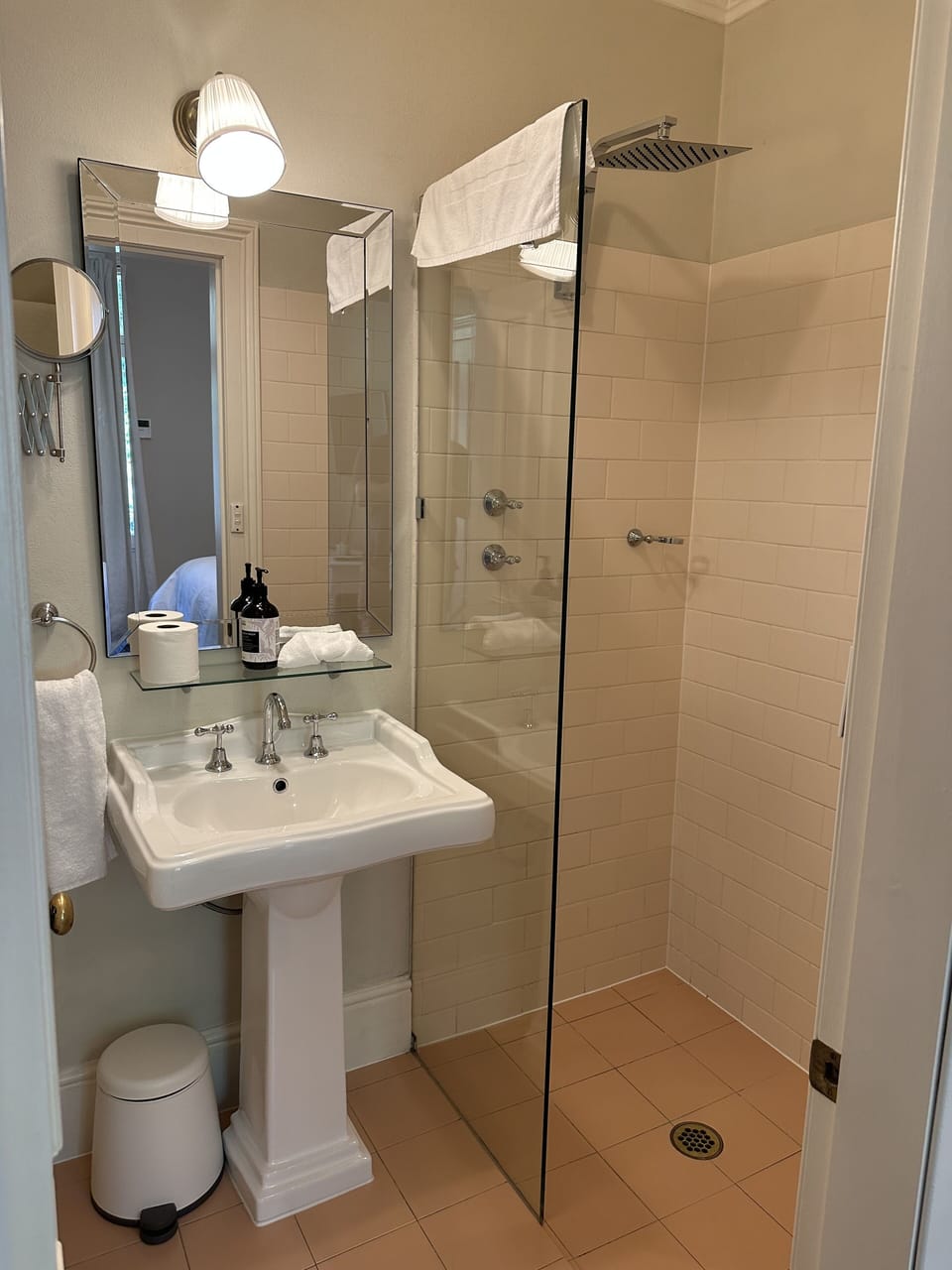 Standard Room | Bathroom | Free toiletries, hair dryer, towels, soap