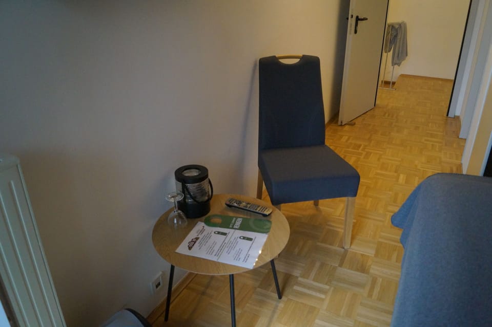 Comfort Double Room Single Use | Free WiFi, bed sheets