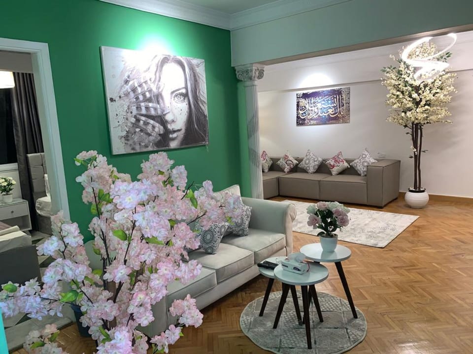 Grand Apartment | Living area | Flat-screen TV