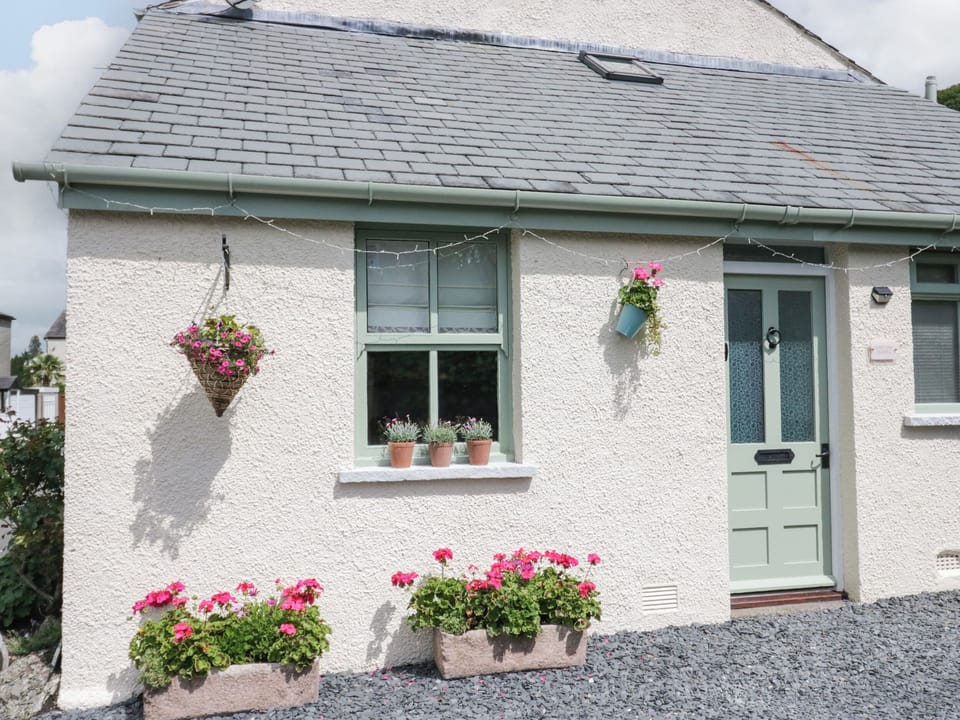 Cottage | Exterior