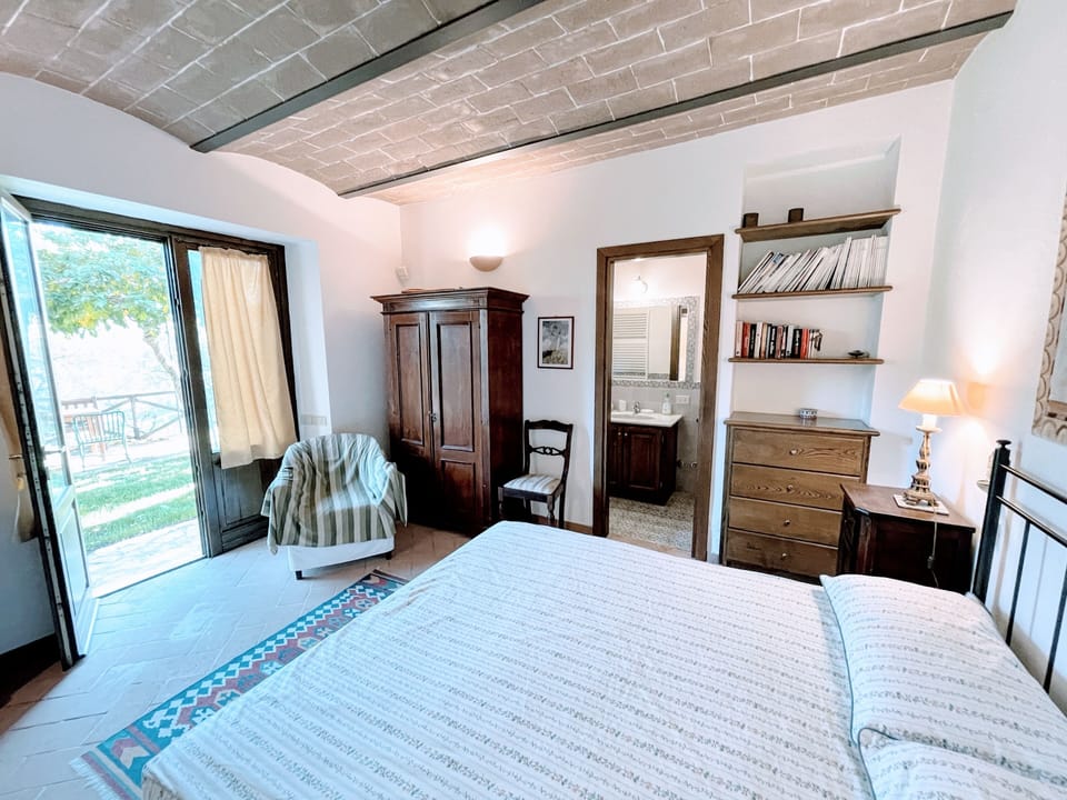 Loft, 2 Bedrooms, Smoking, Patio | 2 bedrooms