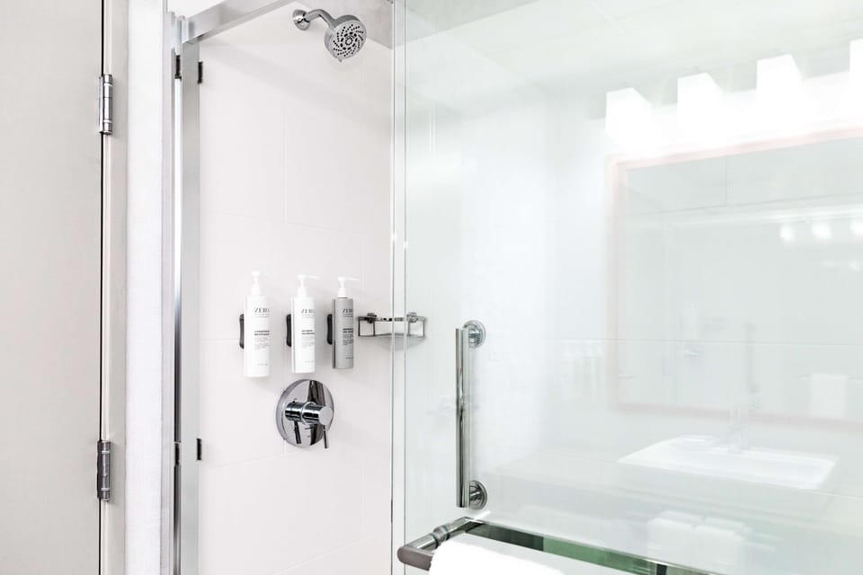 Bathroom shower