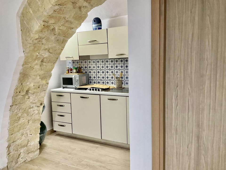 Electric kettle