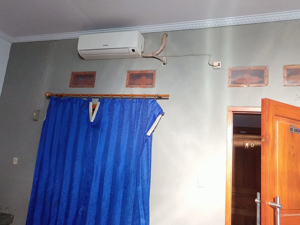 Standard Room, 1 Bedroom | Desk, bed sheets