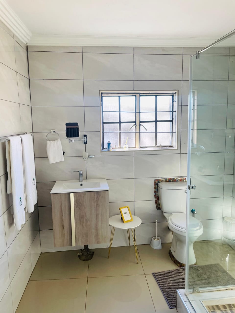Standard Double or Twin Room, 1 Bedroom, Non Smoking, Air conditioning | Bathroom | Rainfall showerhead, hair dryer, towels, soap