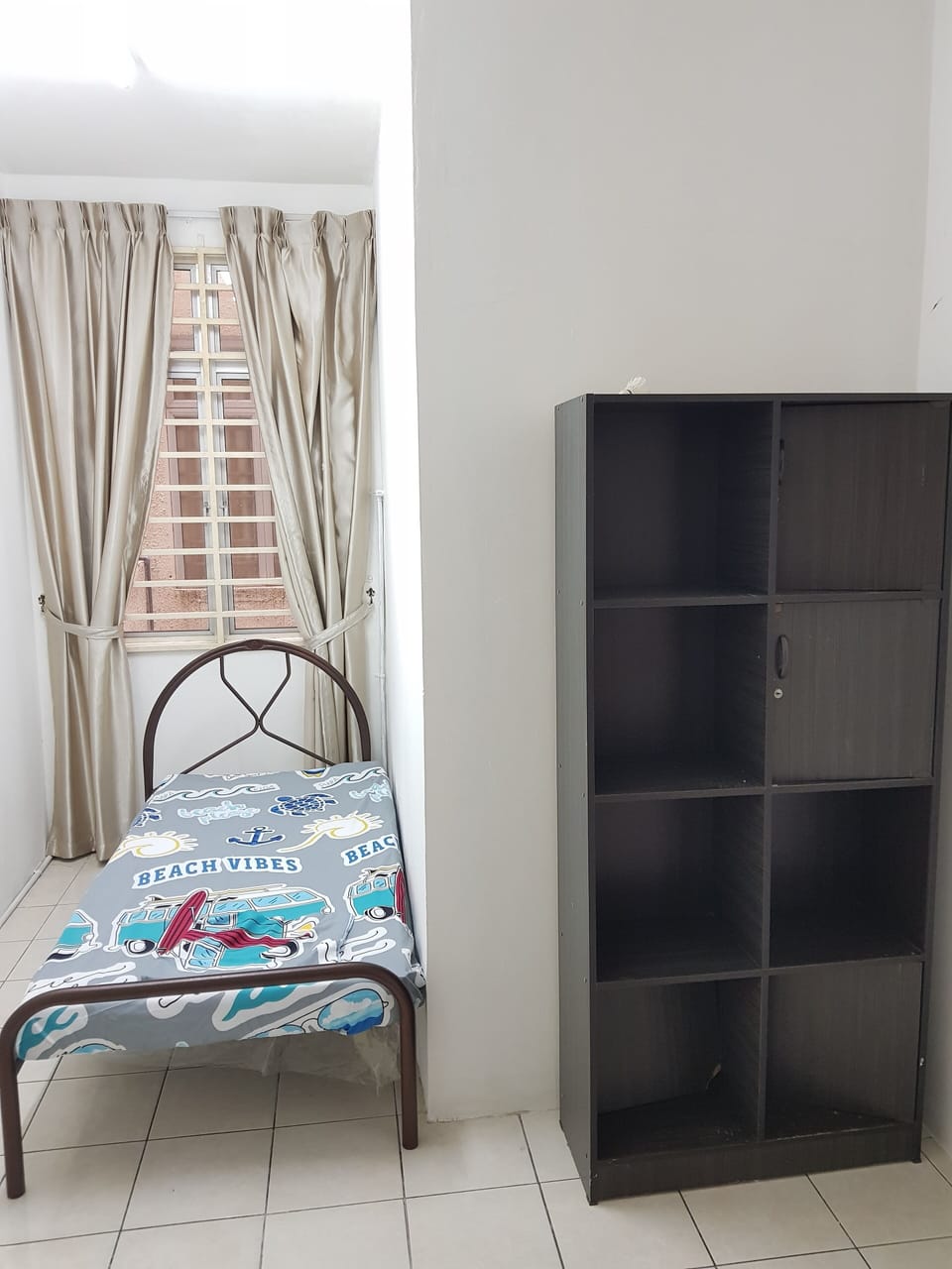 Family Apartment | 3 bedrooms, blackout drapes, iron/ironing board, free WiFi