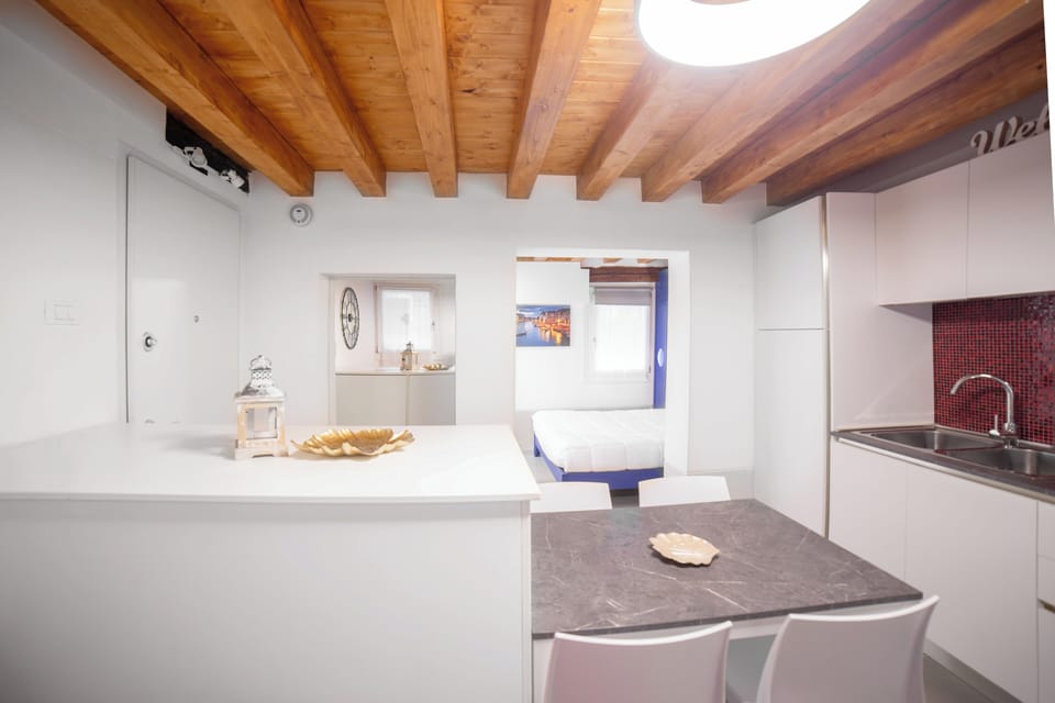 Apartment | Living area | 28-inch flat-screen TV with digital channels, TV