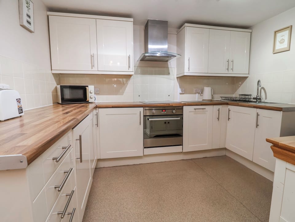 Cottage | Interior