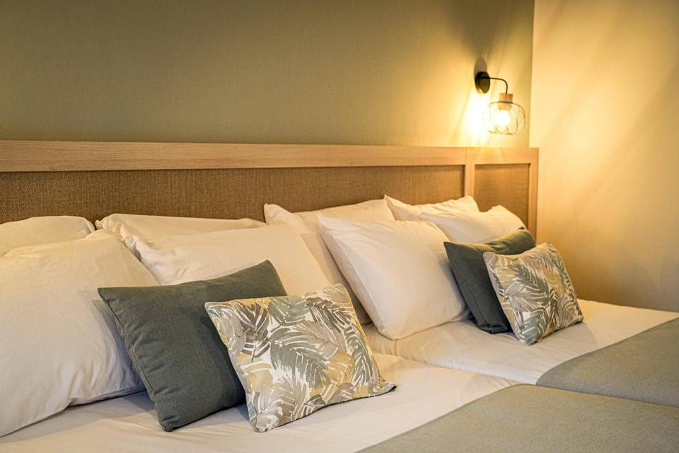 In-room safe, desk, free WiFi, bed sheets