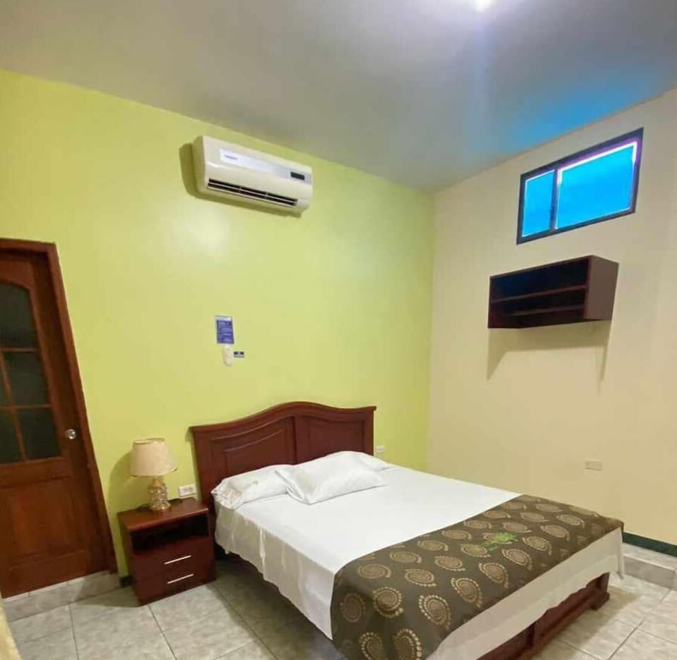 Deluxe Room | Egyptian cotton sheets, premium bedding, WiFi (free), bed sheets