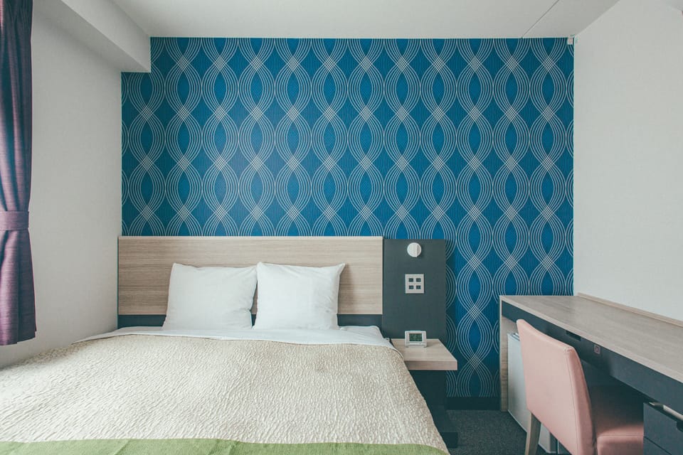 Basic Single Room | Desk, free WiFi, bed sheets