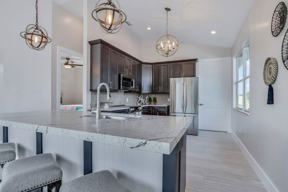 House, Multiple Bedrooms | Private kitchen | Coffee/tea maker, fridge, oven, toaster