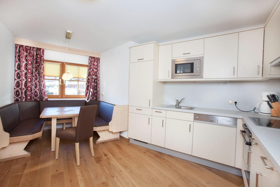 Apartment | Private kitchen | Highchair