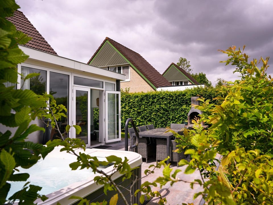 House | Exterior