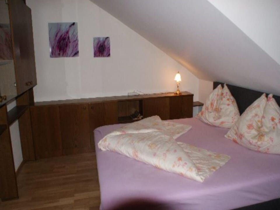 Apartment | 2 bedrooms, bed sheets
