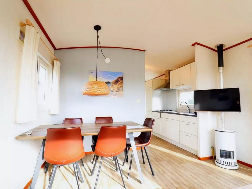 Chalet | Dining