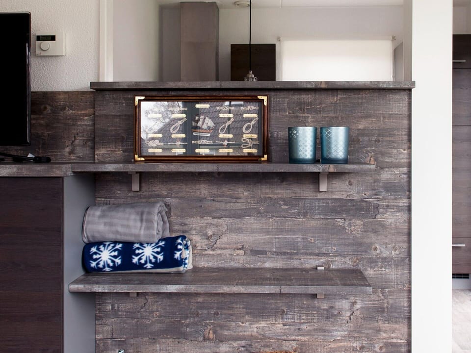 House | Bathroom