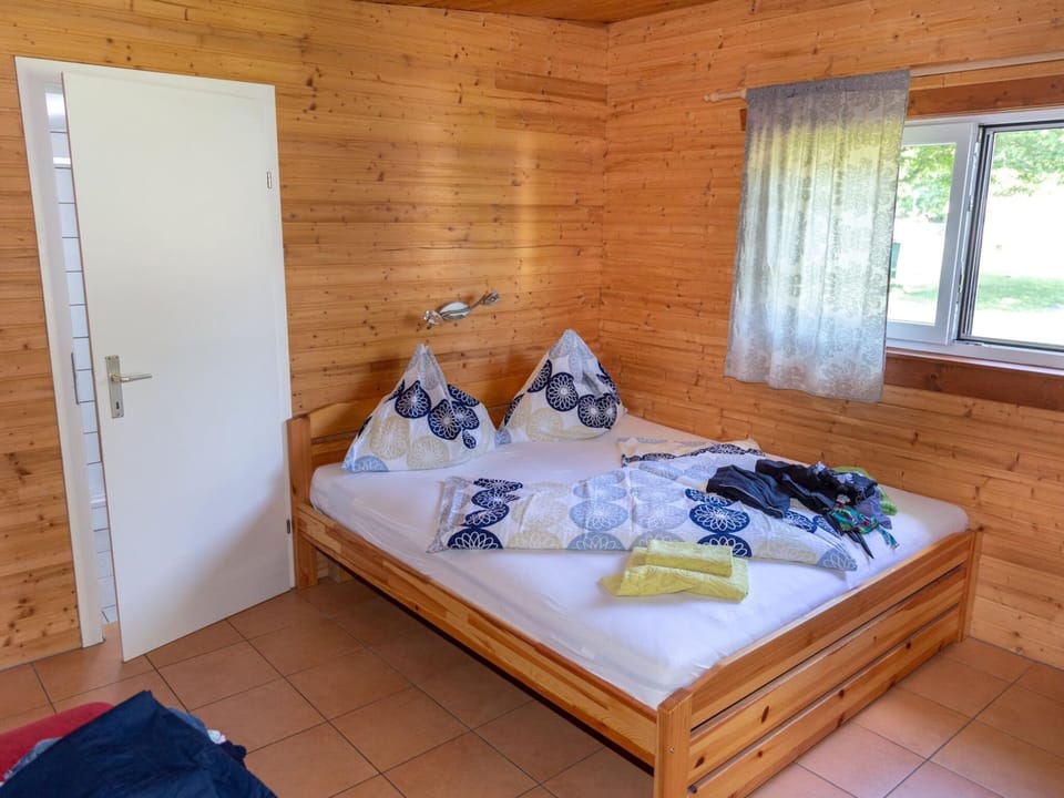 Bungalow | 2 bedrooms, bed sheets
