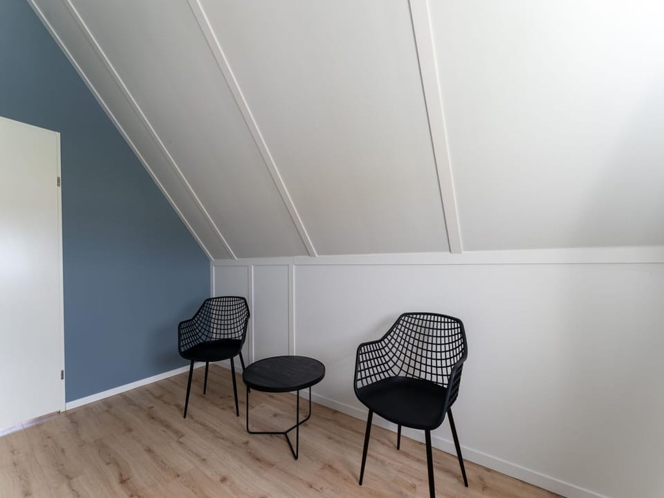 House | 3 bedrooms, individually furnished, bed sheets