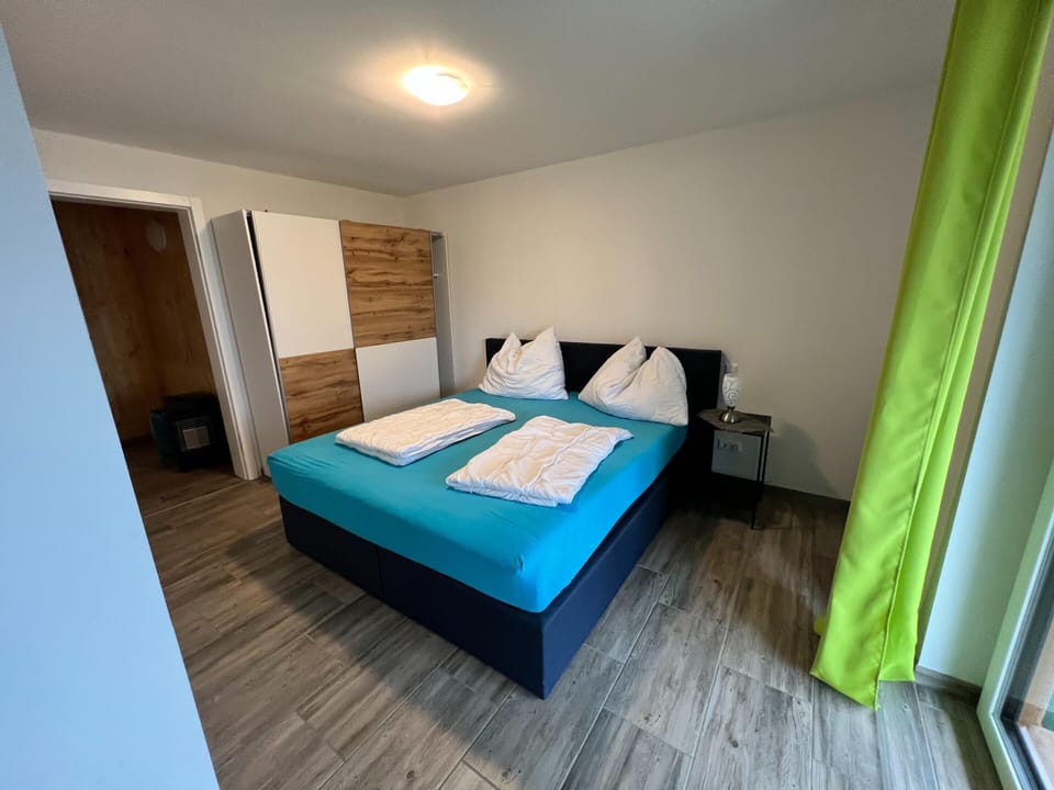 Apartment | 1 bedroom, bed sheets