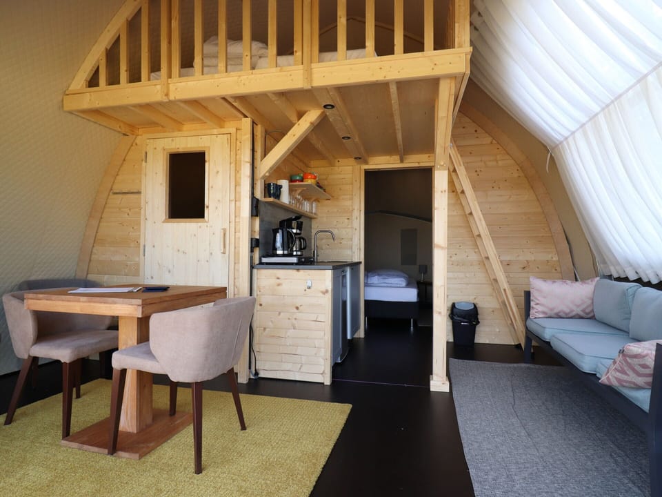 Tent | Living room