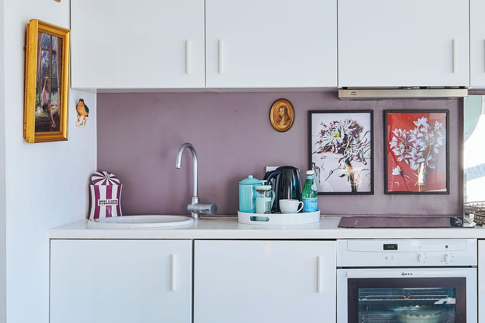 Apartment | Private kitchen | Fridge, oven, stovetop, electric kettle
