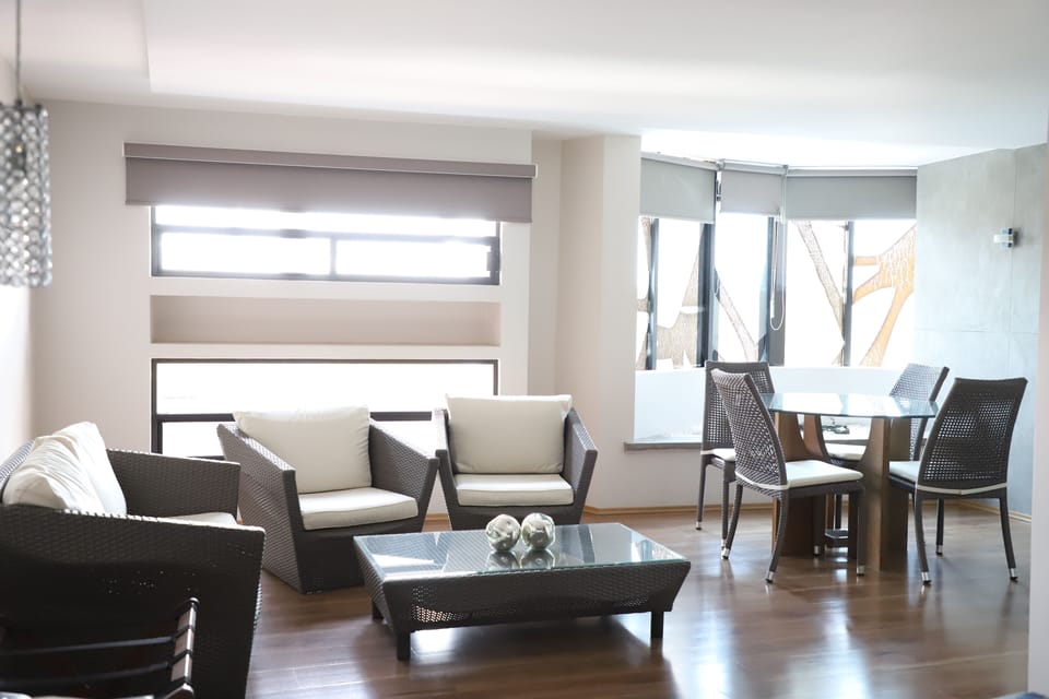 Deluxe Room | In-room safe, individually furnished, iron/ironing board, free WiFi