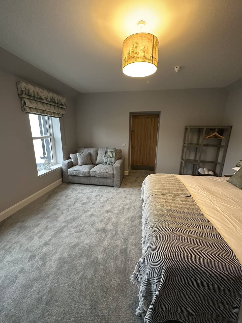 Deluxe Double or Twin Room, 1 King Bed, River View | Premium bedding, desk, laptop workspace, blackout drapes